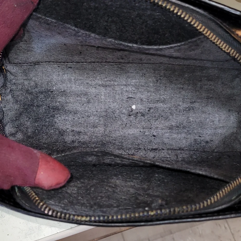 Louis Vuitton Louis Vuitton Epi Leather Dauphine MM Clutch TOILETRY MAKEUP BAG